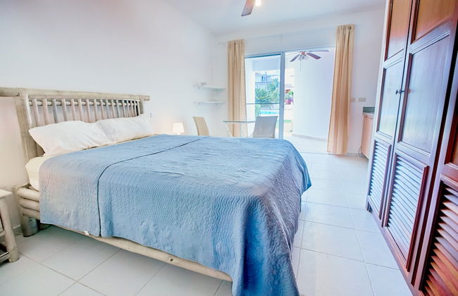 Las Terrazas Condo - Los Corales Village - Photo 59