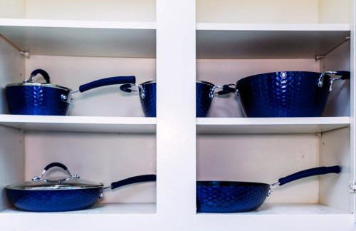 Cozy & Modern 5BR Smart Home with Yard and BBQ - Foto 41