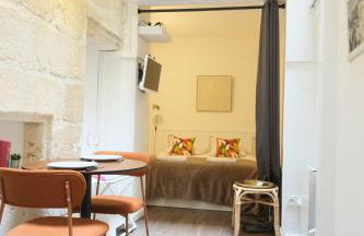 Studio atypique neuf Tourny hyper centre Bordeaux - Photo 3