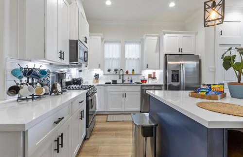 Houston Home - 4 Bedrooms, 5 Beds, Hot Tub, Games - Foto 7