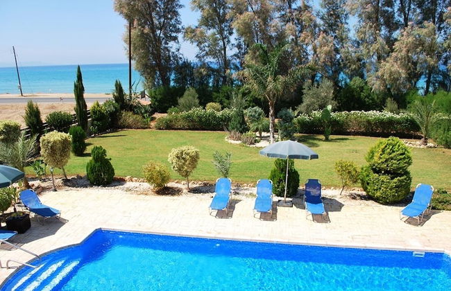 Marlin Beach Front Luxury Villa - 4 Bedrooms - Foto 45