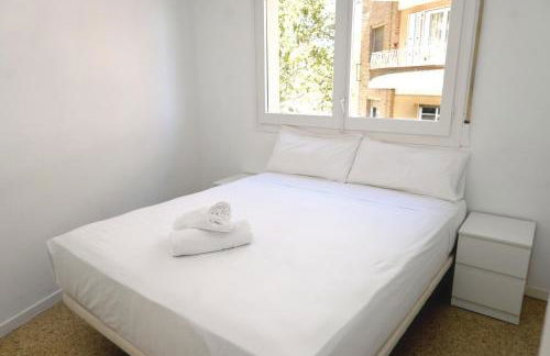 Homenfun Barcelona Park Güell - Photo 49