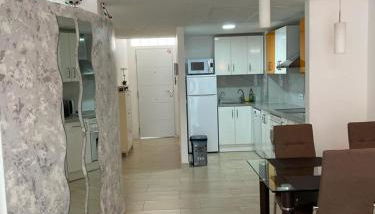 Apartamento en La Calma - Photo 2