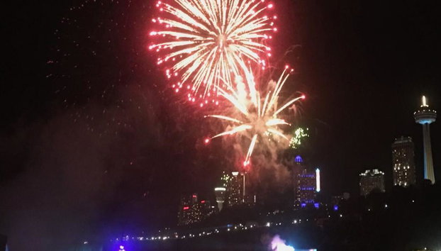 Niagara Falls USA: Night Illumination Tour & Optional Maid of the Mist - Foto 2