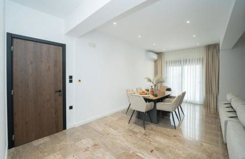 MONOPATI Apartments - Photo 37