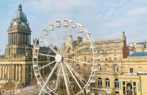 Leeds City Centre luxury 2 bed apartment sleeps 6 fantastic views - Foto 17