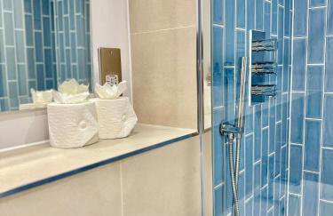 4 Beds Work Housing Near Croydon with Free Parking, High Speed WIFI sleeps up to 9 - Foto 25