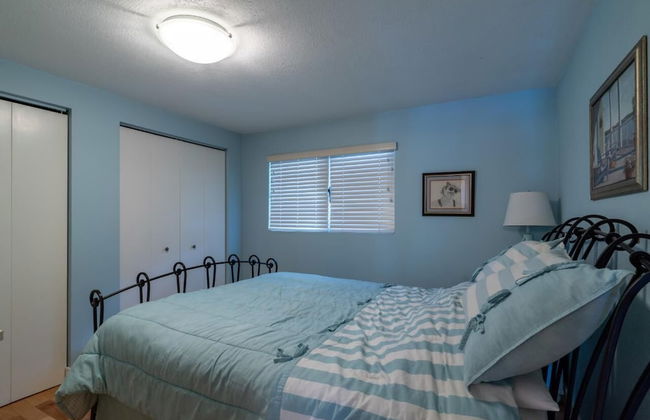 LUXURIOUS 5,500 sqft Home: 5 Br/5 Ba | PRIVATE Pool & Hot Tub | STEPS to Beach - Foto 3