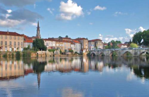 Centre Confolens studios rénovés - Foto 16