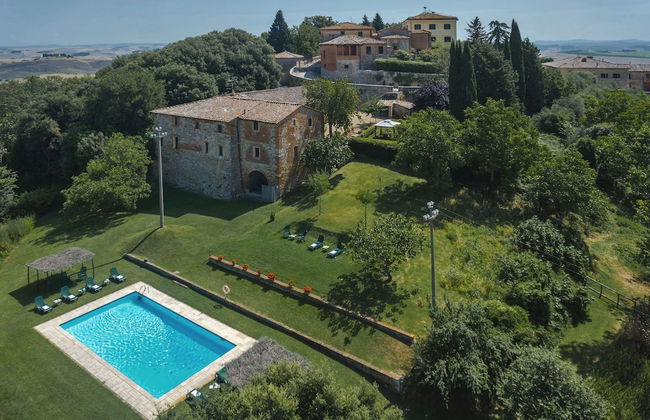 Villa e Fattoria di Radi - Foto 1