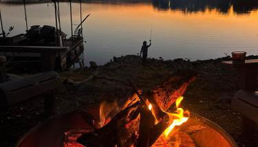 LAKE Views-Dock-FISH-Jacuzzi-Boat Rental service - Foto 3