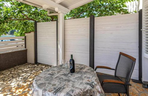 1 Bedroom Nice Home In Rogotin - Photo 15