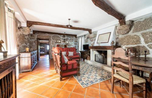 Casa do Souto Vieira do Minho - Casa Rural com piscina by House and People - Foto 10