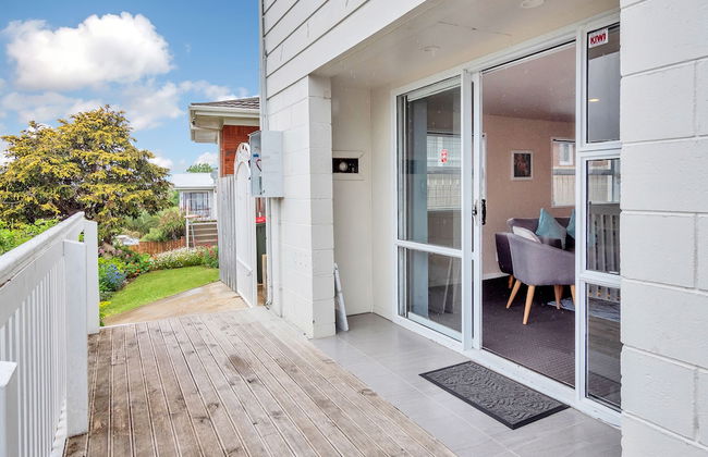 Sunny Three Bedroom Pakuranga Delight - Foto 17