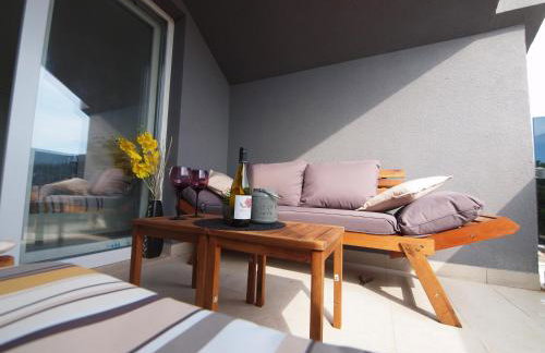 Apartments Mak & Lux - sea & sunset top view - Photo 75