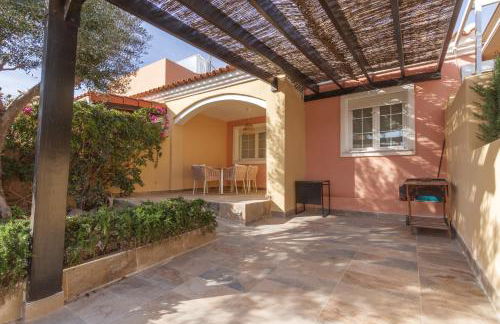 Arena Marina - Pool and relaxation near the airport - Foto 70