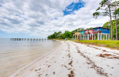 Beachfront Retreat with Dock in Lanark Village! - Foto 2