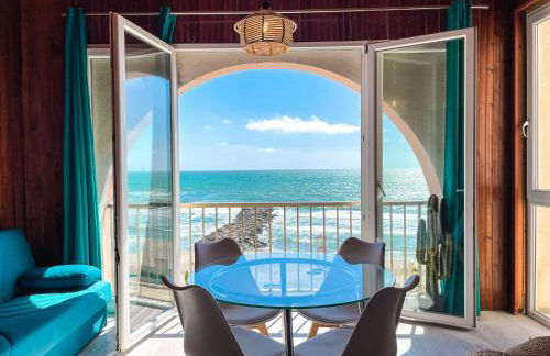 Athena Sea front Apartment, Parking & Pool - Foto 1