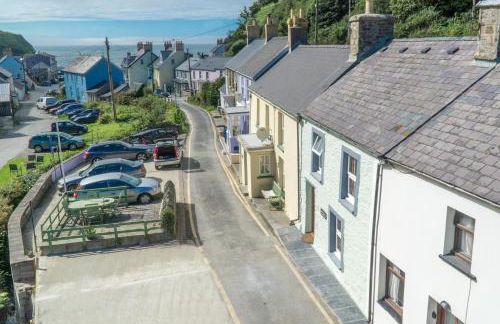 Maelfa Crannog Isaf Llangrannog - Photo 12