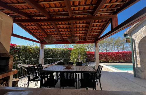 Villa Dracena mit privatem Saltwater Pool - Foto 39