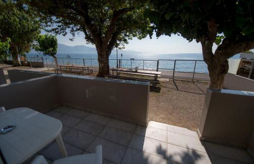 Nikolatos Apartments - Photo 13