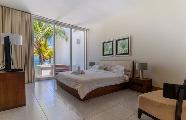 Ultravioleta Boutique Residences - Photo 10