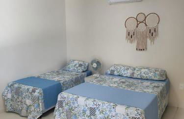 ESPAÇO PÉROLA GUANABARA, 70 Metros do Mar, 4 Suítes independentes COM AR, Área Gourmet Integrada com Piscina,Churrasqueira, 900 Metros de CASTELHANOS, ideal para FAMÍLIAS E AMIGOS - Foto 29