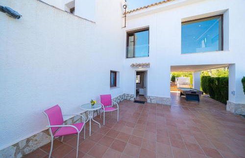 Villa Belmonte FAMILY VILLA - Photo 49