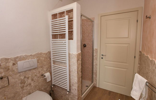 Mansion in San Valentino With Pool - Photo 17