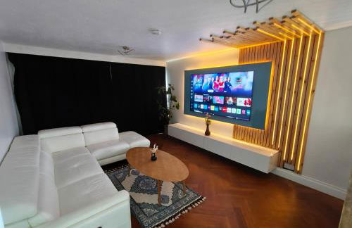 Modern 2 Bed Flat - Foto 3