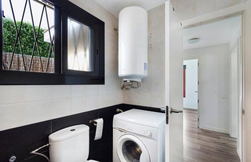 Casa con piscina privada en Sitges - Photo 26