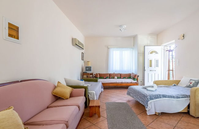 Alluring Cottage in Porto Rafti With Balcony - Foto 2