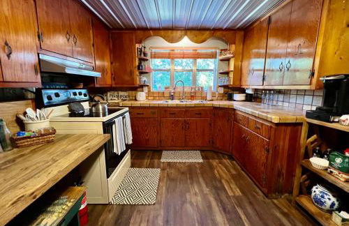 Quiet Farmhouse IN THE COUNTRY close to major theme parks - Photo 12