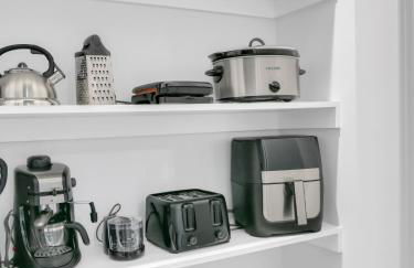 Casa Sevilla, heated pool, sleeps 9, 4B3B - Foto 16