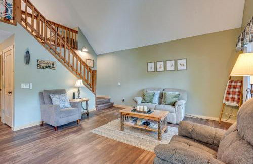 Peaceful Waterfront Cabin on Tittabawassee River! - Foto 4