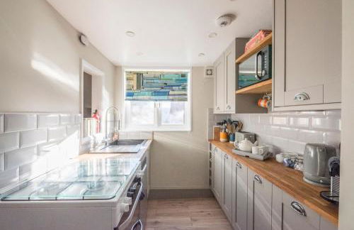 The Book Nook, Woodbridge - Foto 21