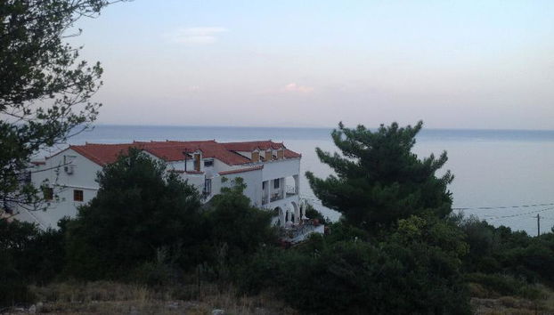 Travlos Studios - Foto 2