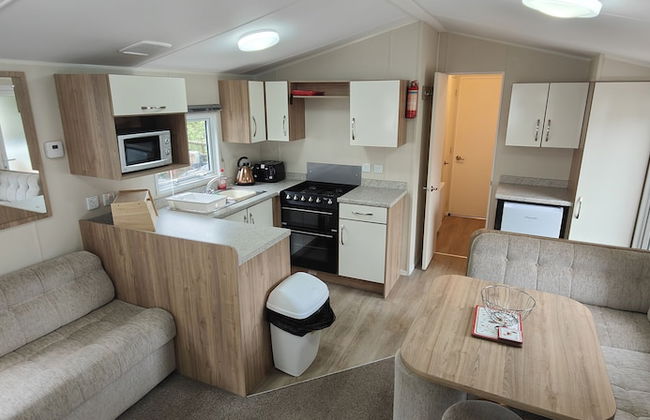 Aberdunant Caravans Direct - Photo 45