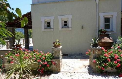 Skopelos luxurious villa "Aloupi" - Foto 23