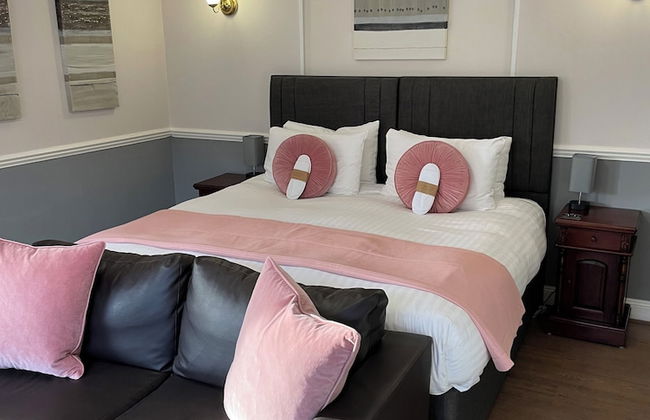 Claymore Guest House and Apartments - Foto 80