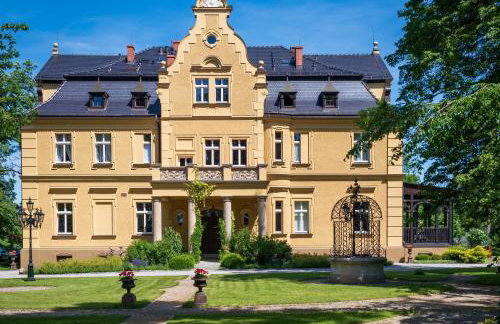 Pałac Gruszów - Foto 48