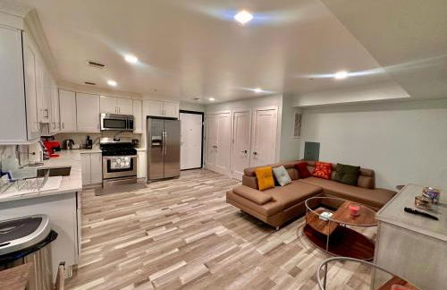 The Trendy Suite - Upgraded 2BR with Luxe Amenities - Foto 6