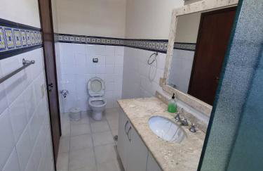 Casa aconchegante e grande no Circuito das Águas Paulista - cem por cento privativa - Foto 33