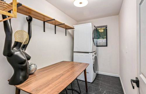 Disco Jungle with Fire Pit+Poolside TV+Yard Games - Photo 32