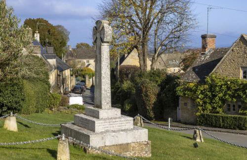 Longborough House - Photo 39