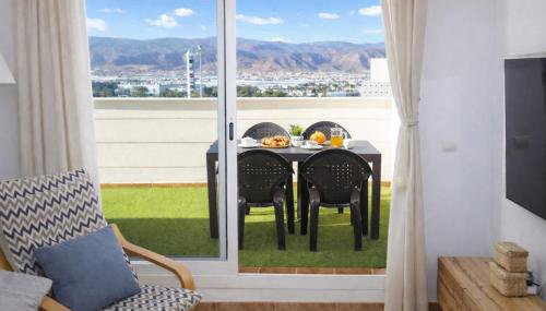 Ático junto al Auditorio con Terraza Privada y Parking - Foto 5