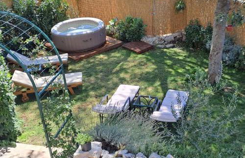 Stone House Lola - Two Bedroom Holiday Home - Photo 39