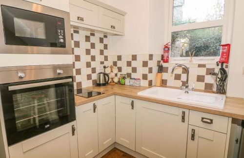 Cosy Cottage - Photo 5