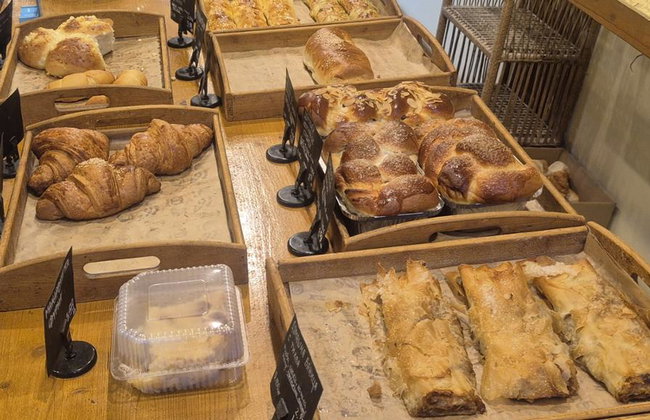 Morning in Sofia: Traditional Breakfast and Cultural Walk - Private Tour - Foto 1