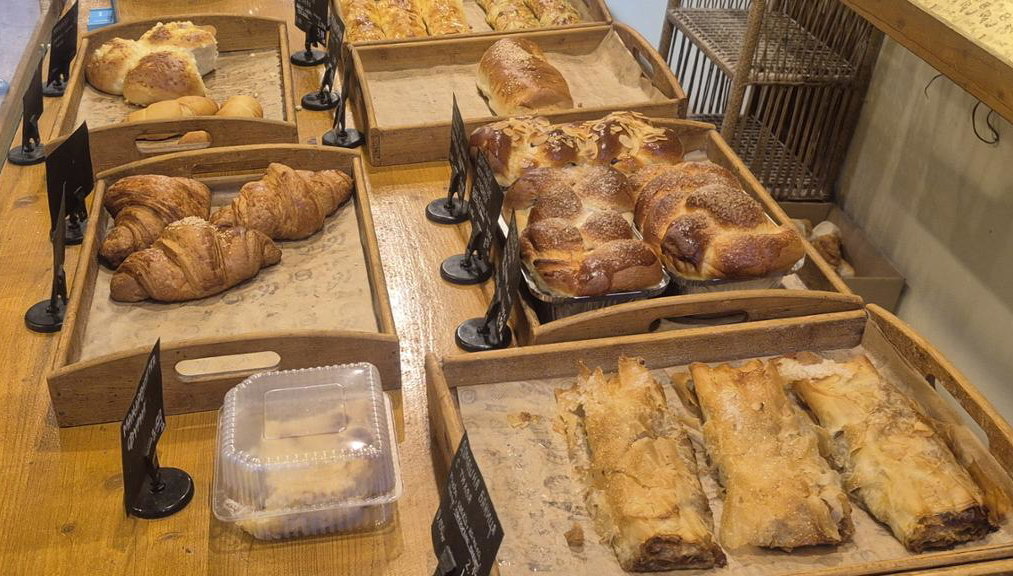 Morning in Sofia: Traditional Breakfast and Cultural Walk - Private Tour - Foto 1